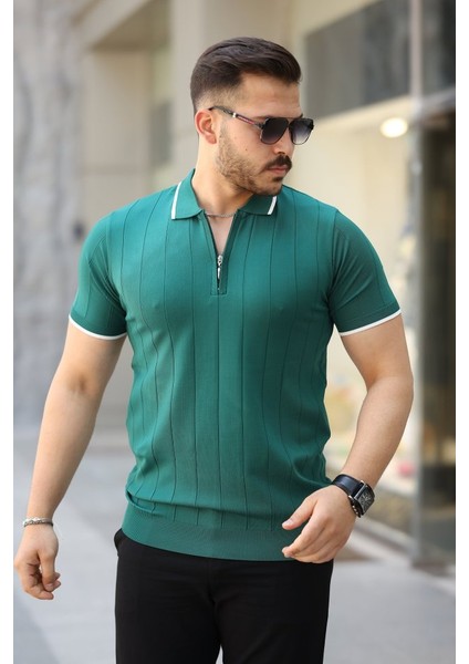 Erkek Fermuar Yakalı Çizgi Dokulu Kısa Kollu Tişört