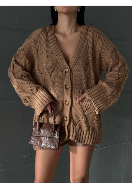 Inci Detaylı Delikli Salaş Triko Hırka modelleri