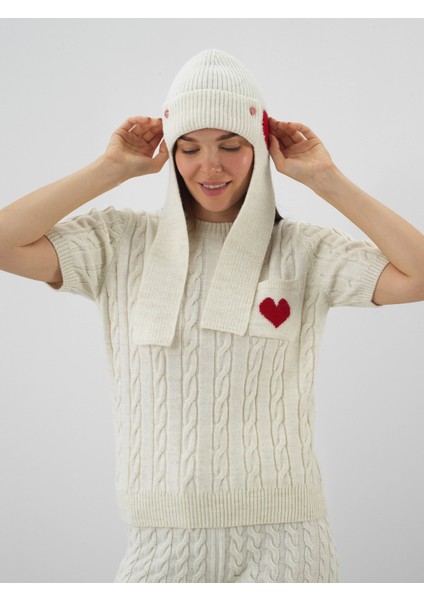 Kadın Ekru Doğal Yün Dokulu Standart Fit Bere fiyatları