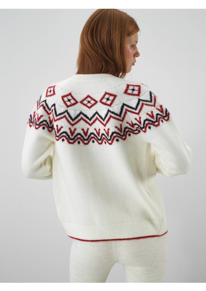 Kadın Ekru Yumuşak Dokulu Oversize Hırka fırsatları