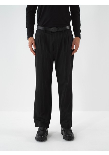 Erkek Siyah Esnek Dokulu Regular Fit Pantolon fiyatları