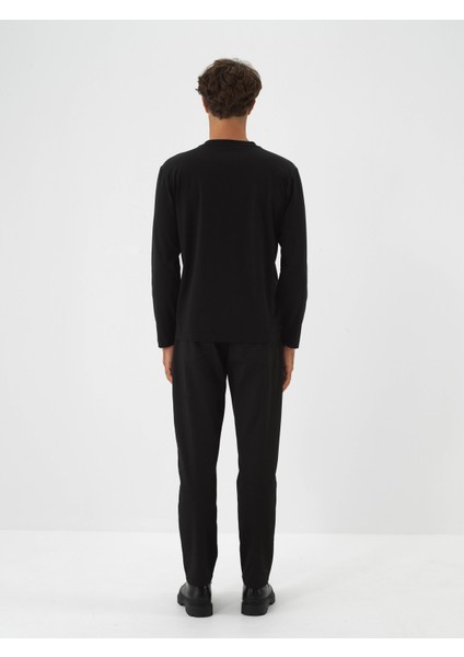 Erkek Siyah Pamuk Dokulu Regular Fit Uzun Kollu Tişört indirimleri