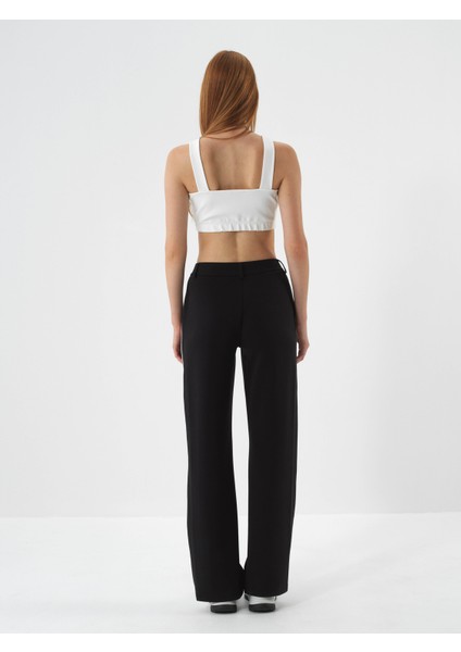 Kadın Ekru Pamuk Dokulu Regular Fit Crop indirimleri
