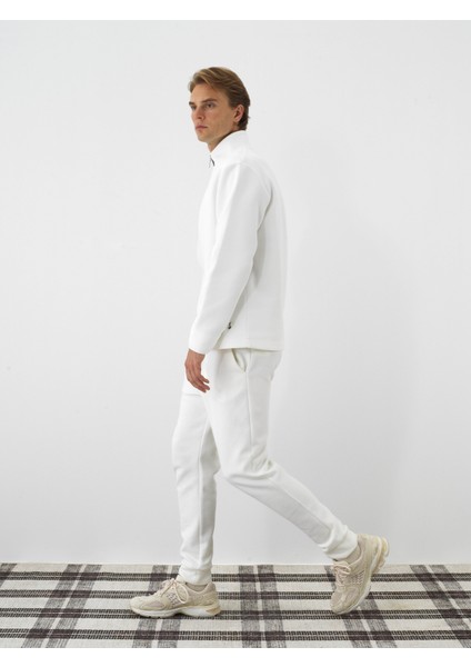 Erkek Ekru Pamuk Dokulu Regular Fit Sweatshirt fiyatları