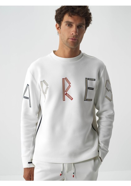 Erkek Ekru Pamuk Dokulu Regular Fit Sweatshirt fiyatları