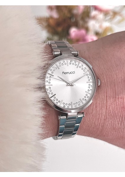 Silver Renk Çelik Kordon Şık Kadınkol Saati+Çelik Kolye modelleri
