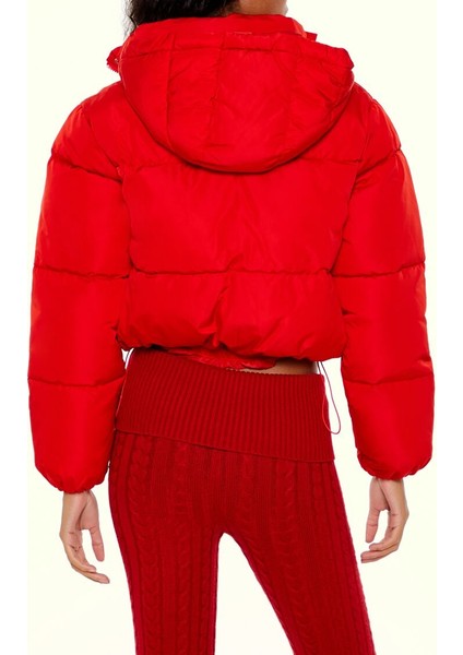 Kapüşonlu Crop Şişme Mont indirimleri