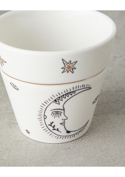 Beyaz ve Altın Detaylı 230 ml Şık Bardak, Uzun Kullanım Garantili, Ideal Hediye Seçenekleri modelleri