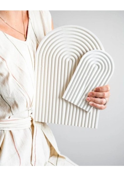 Akrilik 2li Beyaz Sunum Tepsi Kemer Dekoratif Tepsi 28 x 13 2 Parça Çok Renkli