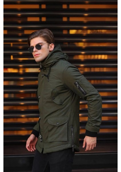 Softshell Su ve Soğuk Geçirmez Kapüşonlu Kısa Parka fırsatları