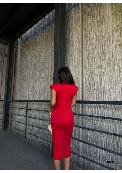 Broşlu Dik Yaka Midi Boy Abiye Elbise 582934 KIRMIZI fırsatları