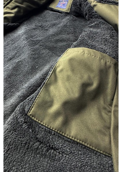 Softshell Su ve Soğuk Geçirmez Kapüşonlu Kısa Parka