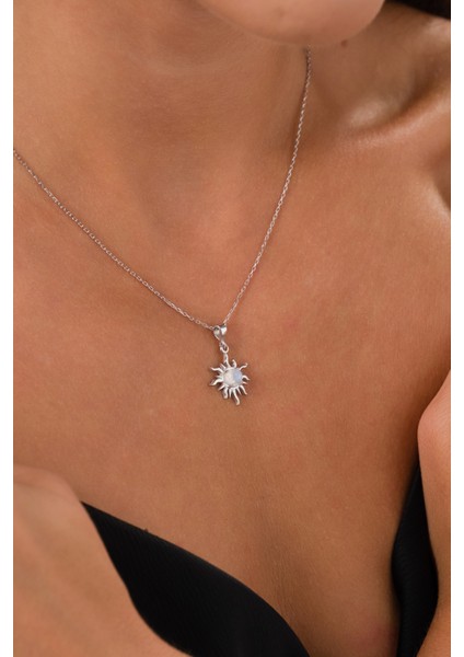 14 K White Gold Kaplama 925 Ayar Gümüş Doğal Aytaşı Güneş Kolye fiyatları