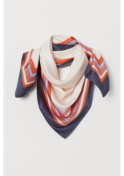 Desenli Saten Fular / Eşarp 80 × 80 cm indirimleri