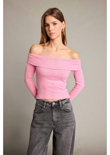 Kayık Yaka Uzun Kollu Tişört modelleri