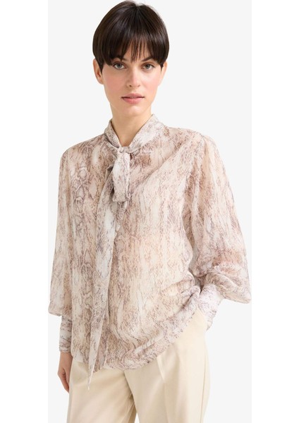 Regular Fit Fiyonk Yaka Yılan Desenli Şifon Uzun Kollu Bluz G1701AX25AU modelleri