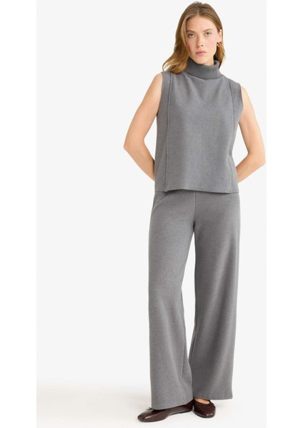 Straight Fit Geniş Paça Pantolon G1585AX25WN fırsatları