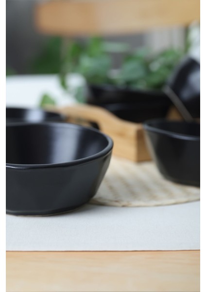 Mat Siyah Kristal Çerezlik ve Sosluk Seti 12 Cm, 6'lı Paket modelleri