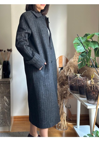 Kadın Gri Yırtmaçsız Dikey Çizgili Uzun Kaban fırsatları