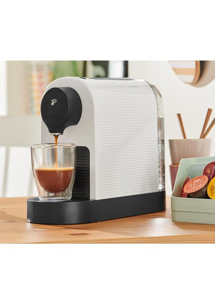 Beyaz Renkli Kapsüllü Kahve Makinesi, Şık ve Kullanışlı Tasarım