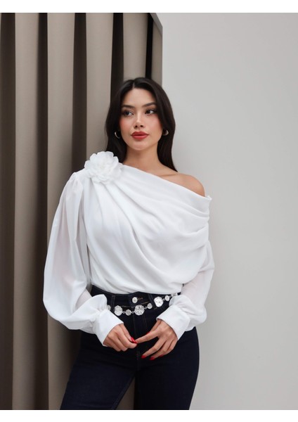 Tek Omuz Gül Detaylı Şifon Bluz fiyatları