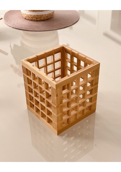 Bambu Kare Kaşıklık ve Dekoratif Kutu, Şık ve Doğal Tasarım