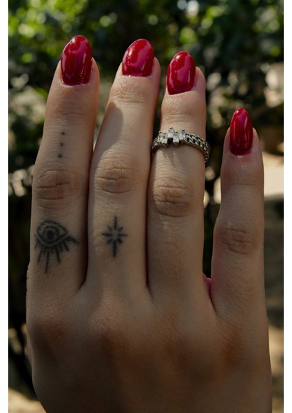 Üzeri Zigzag Baget Taşlı Çelik Görümlü Xp Eklem Yüzüğü modelleri