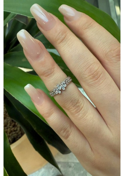 Üzeri Zigzag Baget Taşlı Çelik Görümlü Xp Eklem Yüzüğü fırsatları