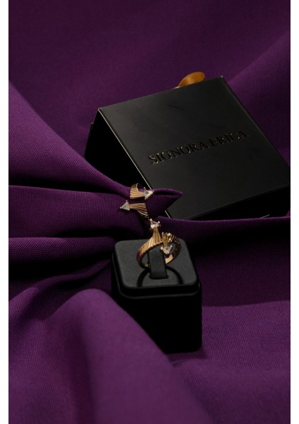 Ray Model Üzeri Çift Üçgen Taşlı Yüzük Ayarlanabilir Çelik Görünümlü Xp