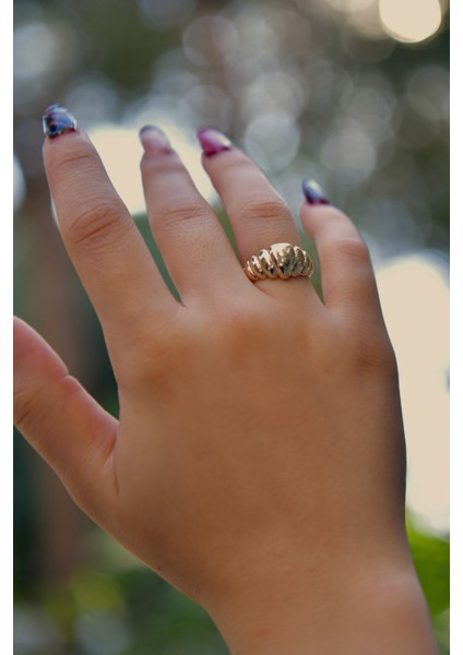 Ayarlanabilir Istiridye Desenli Yüzük Ayarlanabilir Çelik Görünümlü Xp fırsatları