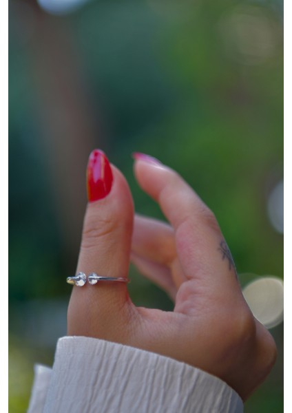 Biri Küçük Biri Büyük Zirkon Taşlı Ayarlanabilir Çelik Yüzük modelleri