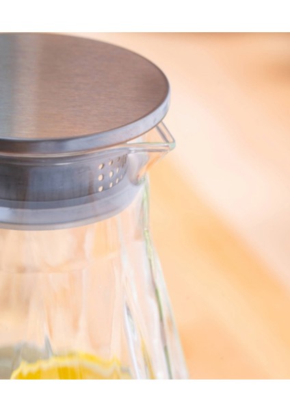 Bej Cam Sürahi 1800 Ml, Şık ve Kullanışlı Içecek Kabı modelleri