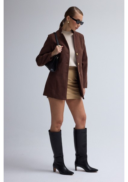 Tasarım Yaka Kısa Boy Kaşe Kaban fırsatları