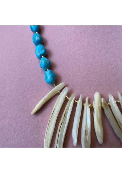 3862 Sıkma Turkuaz ve Diş Sedef Doğal Taş Kolye fiyatları