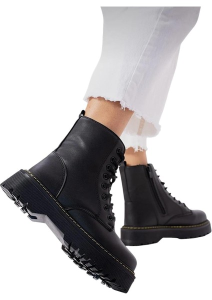 Kadın Fermuarlı Bağcıklı Kalın Taban Kadın Bot Siyah