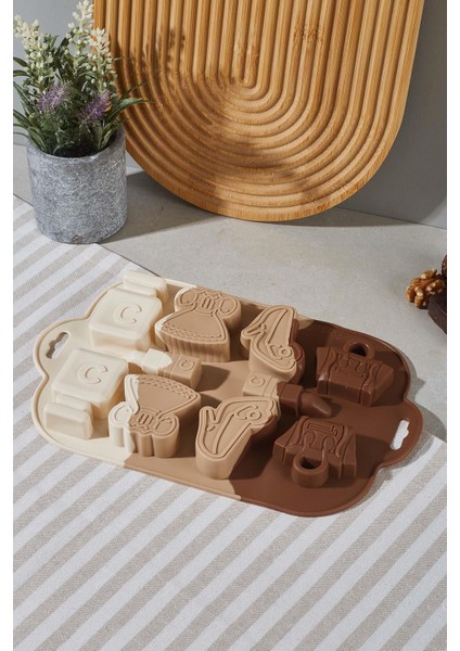 Gri Silikon Kek Kalıbı, Pratik ve Dayanıklı Mutfak Gereciği