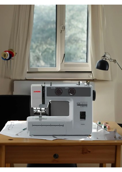 Ev Tipi Dikiş Makinesi YN5818 Gri, Kolay ve Hızlı Dikiş Deneyimi