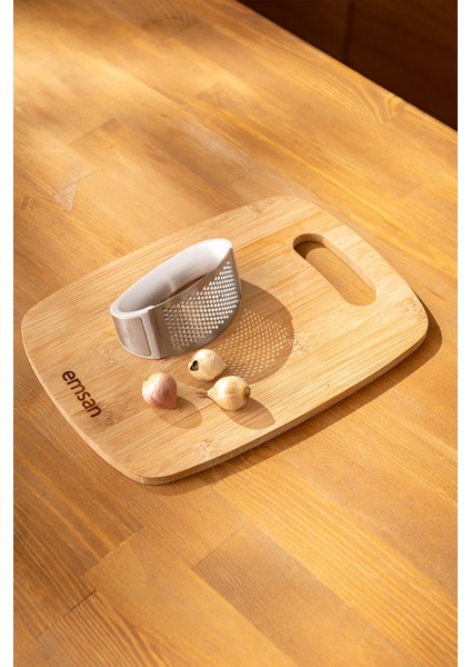 Soft Çelik Sarımsak Ezici, Dayanıklı ve Pratik Mutfak Aleti