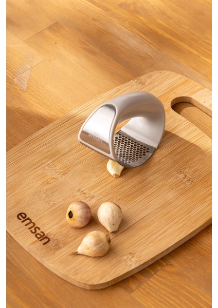 Soft Çelik Sarımsak Ezici, Dayanıklı ve Pratik Mutfak Aleti modelleri