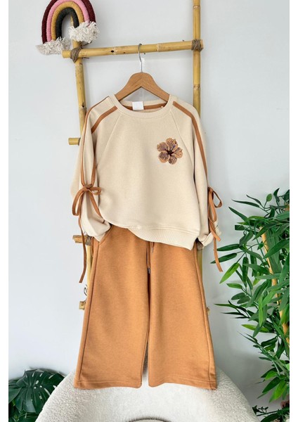 Hibiskus Çiçek Işlemeli Fiyonk Detaylı Kız çocuk takım - Kahve