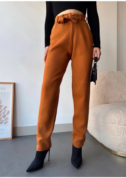 Kendinden Kemerli Triko Pantolon Camel fırsatları