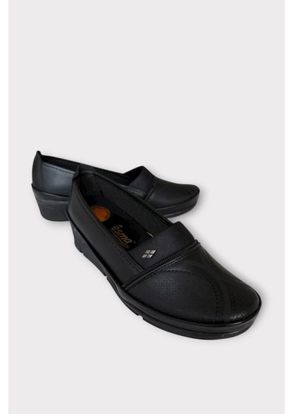 Kadın Kaydırmaz Taban Ortopedik Günlük Anne Ayakkabısı SİYAH - BEJ fiyatları