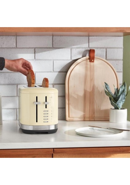 Manuel Kontrollü 2 Dilim Ekmek Kızartma Makinesi Almond Cream 5KMT2109