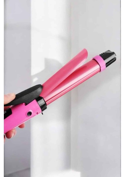 Içinde Isı Ayarlı Çok Renkli Saç Şekillendirme Aleti, Kolay ve Pratik Kullanım Sağlar. modelleri