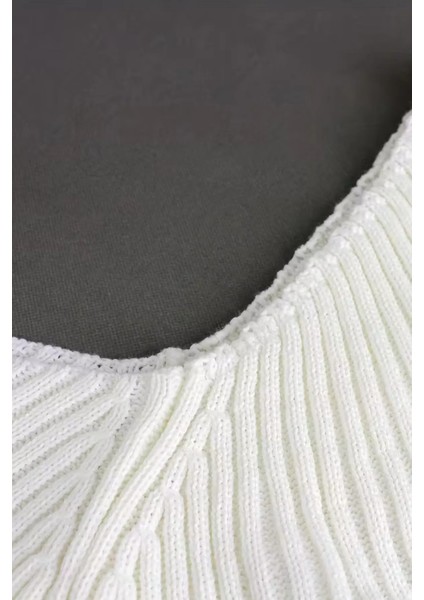 Omuz Açık Kabartmalı Kadın Triko Kazak P-00018476 fırsatları