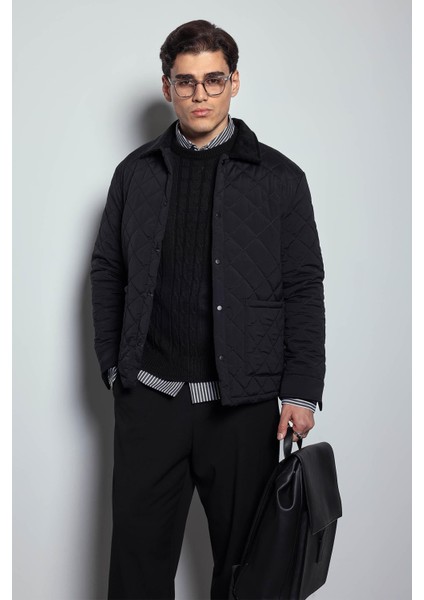 Erkek Oversize Fitilli Yaka Detaylı Kapitone Ceket Siyah indirimleri