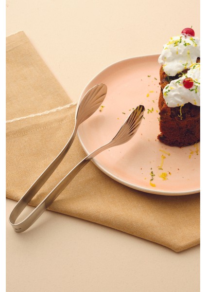 Gümüş Renk Pasta Servis Maşası, Şık ve Kullanışlı Tasarım