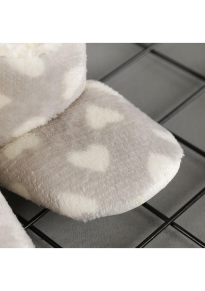 Kaydırmaz Tabanlı Kalp Baskılı Çocuk Bebek Panduf Unisex modelleri