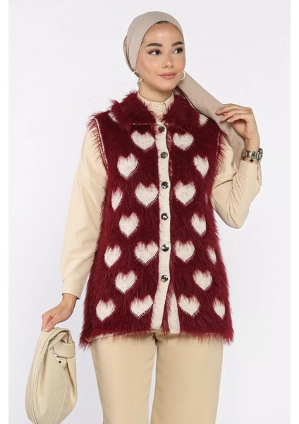 Kadın Kalpli Sakallı Triko Yelek (S-M-L Uyumludur) P-00018368