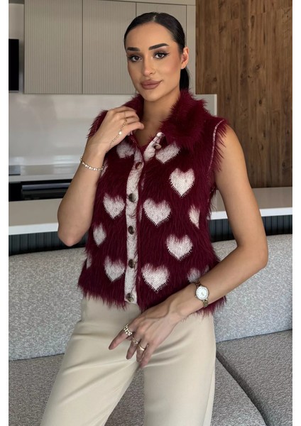 Sakallı Kalpli Kadın Triko Yelek (S-M-L Uyumludur) P-00018369